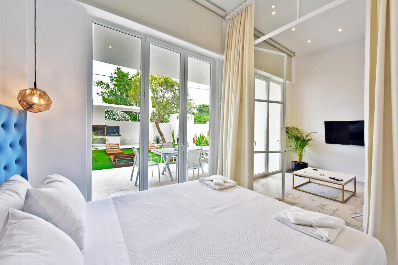 4 Elements Seaside Luxury Suites By Rentalspro Services Nea Moudania Halkidiki Extérieur photo