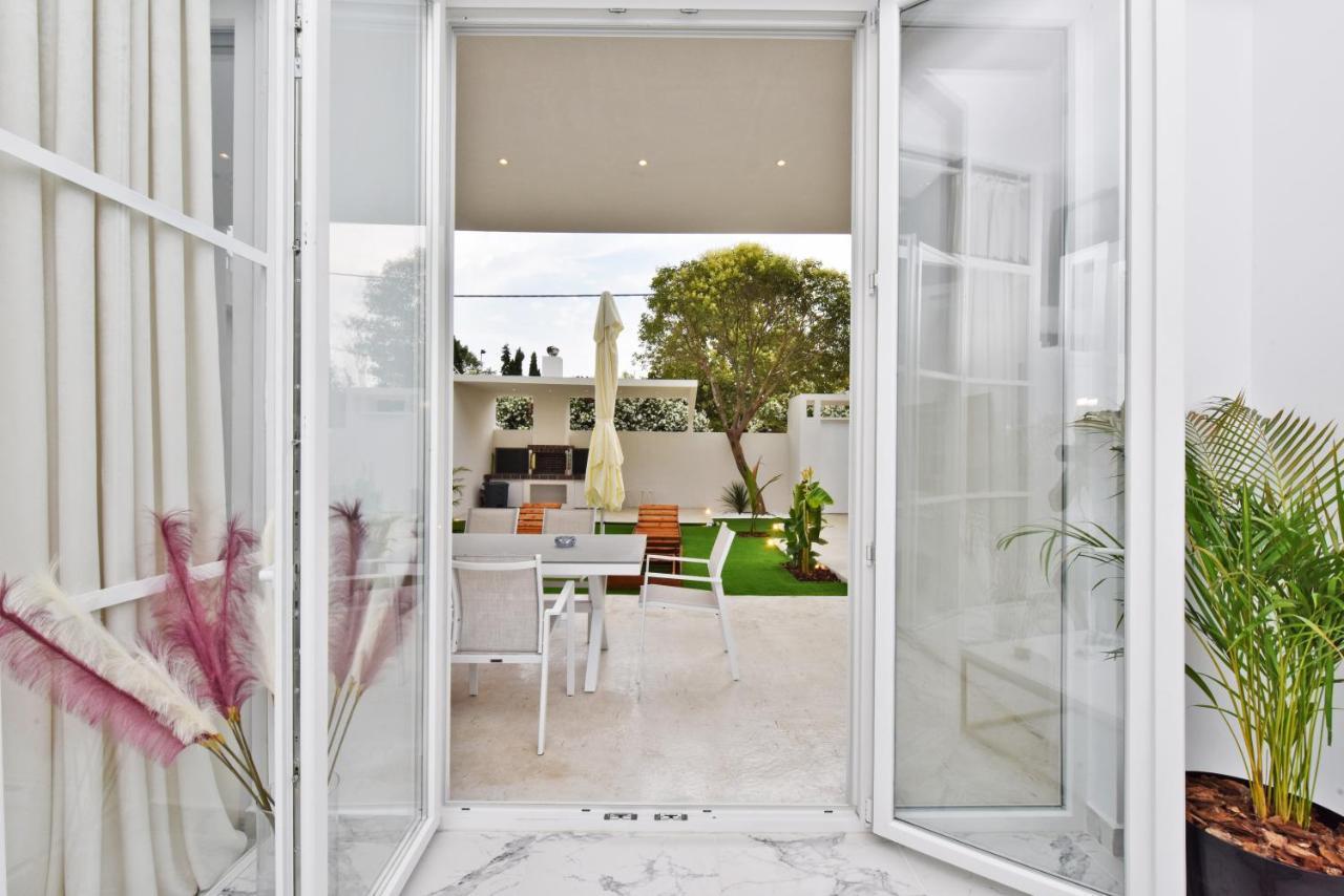 4 Elements Seaside Luxury Suites By Rentalspro Services Nea Moudania Halkidiki Extérieur photo
