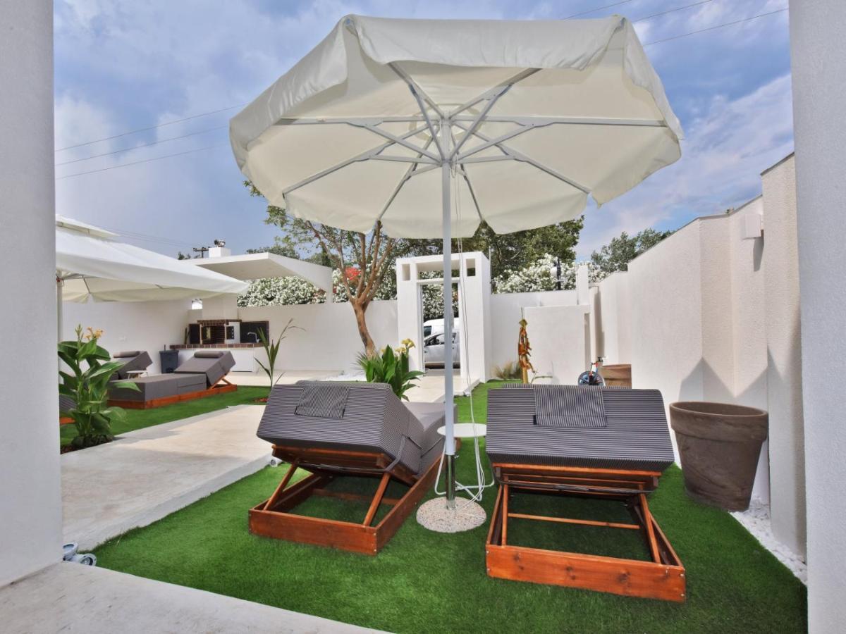 4 Elements Seaside Luxury Suites By Rentalspro Services Nea Moudania Halkidiki Extérieur photo